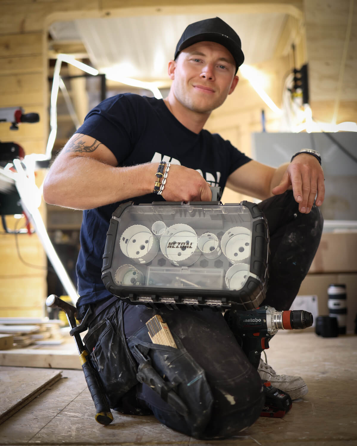 The Allrounder | 32, 44, 51, 64, 73, 76, 83mm | Wood & Metal | 44mm Cut Depth | Grizzly BiM® | Incl. adapter, pilot drill, case